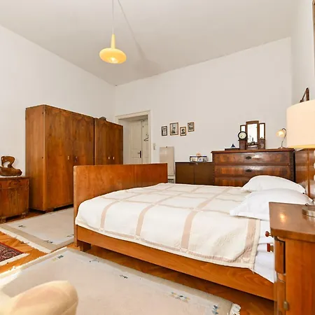 Palace Andreis Holiday home *